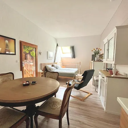 Herbes Et Collines ホームステイ *